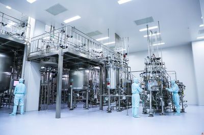 齐鲁制药生物制药智能制造车间 新旧动能置换的“静悄悄”革命