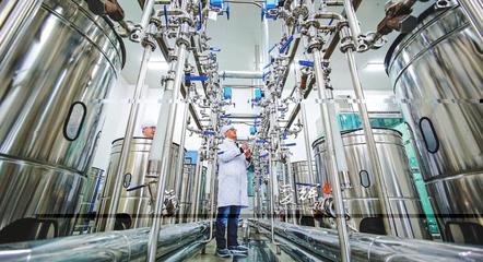 高新药企研发填补行业空白 生物科技产品的研发与销售之路